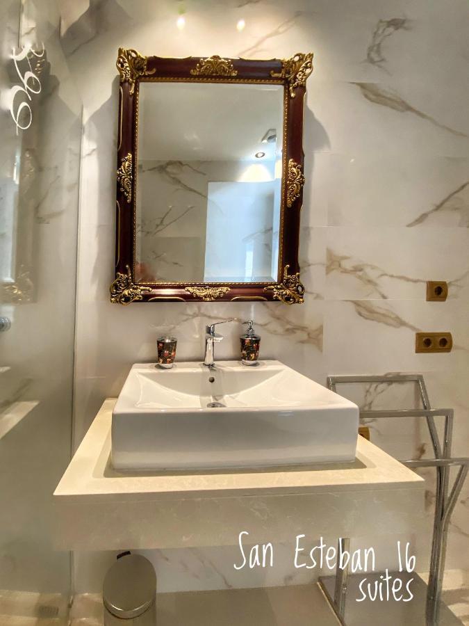 Suites San Esteban 16 Principe Sevilla Dış mekan fotoğraf